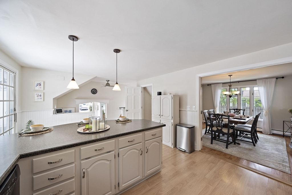 37 Davis St 2