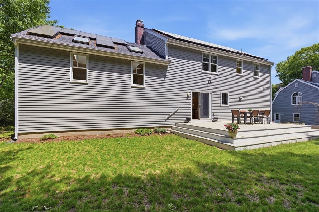 81 Parish Rd
