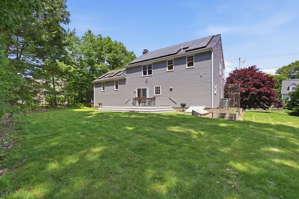 81 Parish Rd