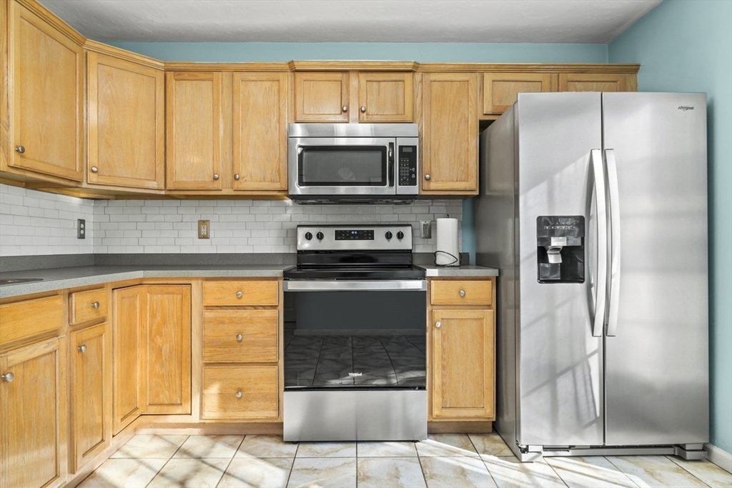 7 Boxberry Ln Unit 7