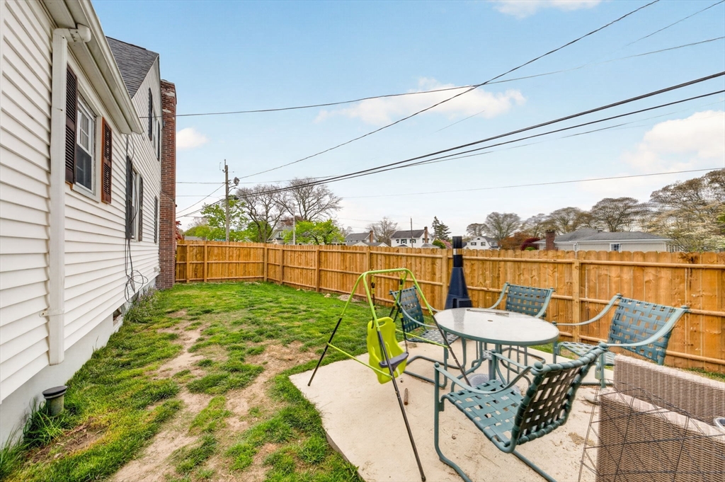 604 Woodlawn Street