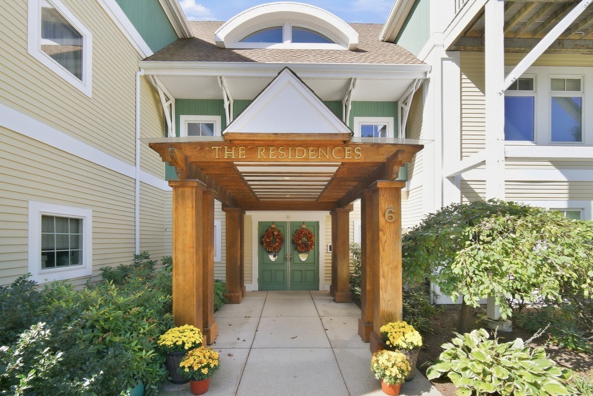6 Green Way #101, Wayland, MA Photo #1