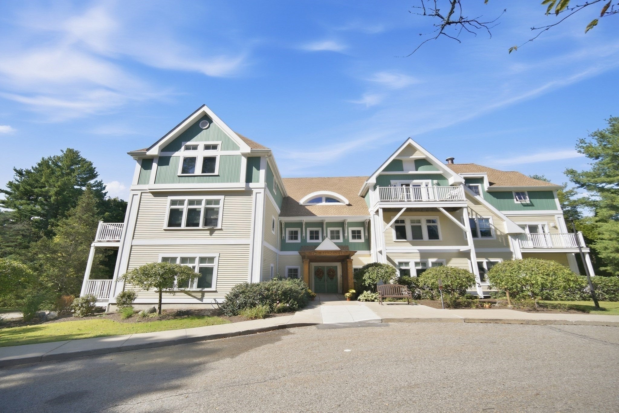 6 Green Way #101, Wayland, MA Photo #2
