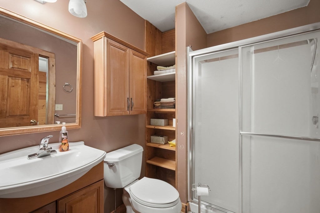 35 South Rd Ext, Peru, MA, 35 South Rd Ext, Peru, MA Photo #20