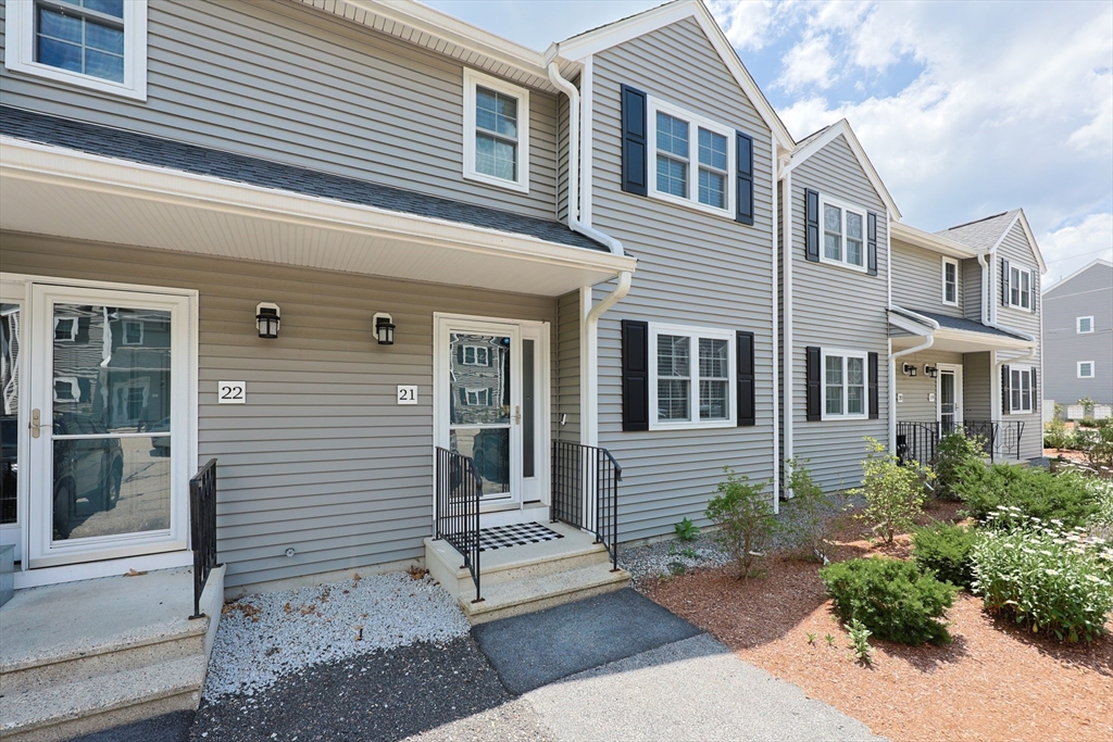 34 Lowell Rd 21