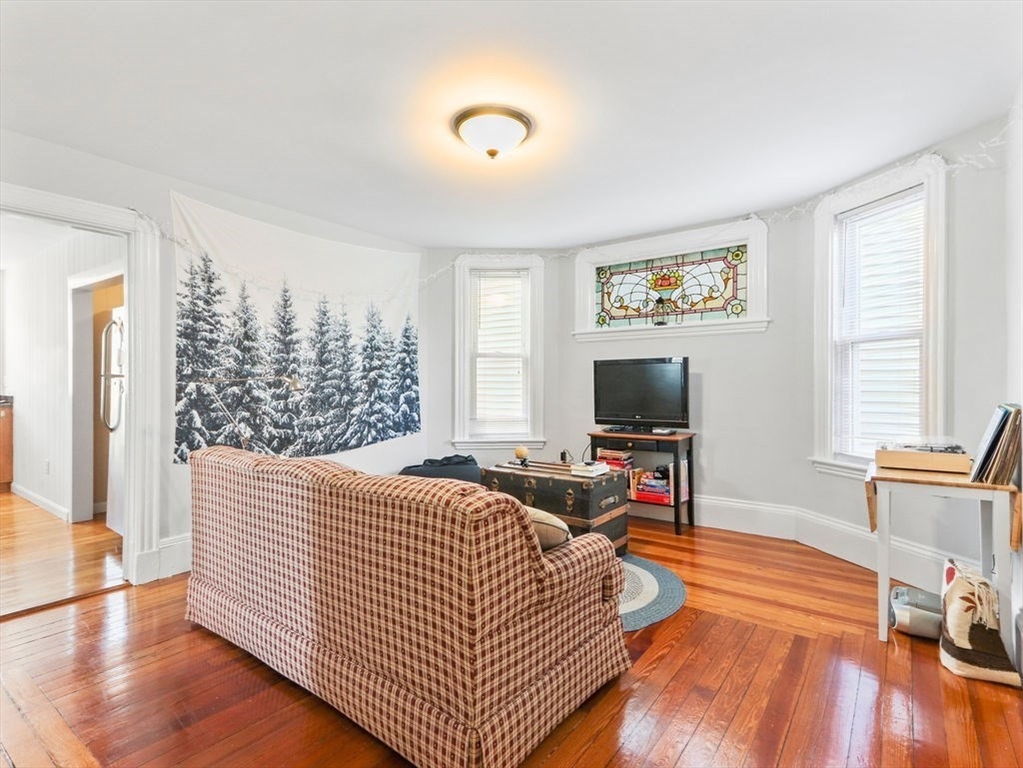 355 Highland Avenue 1