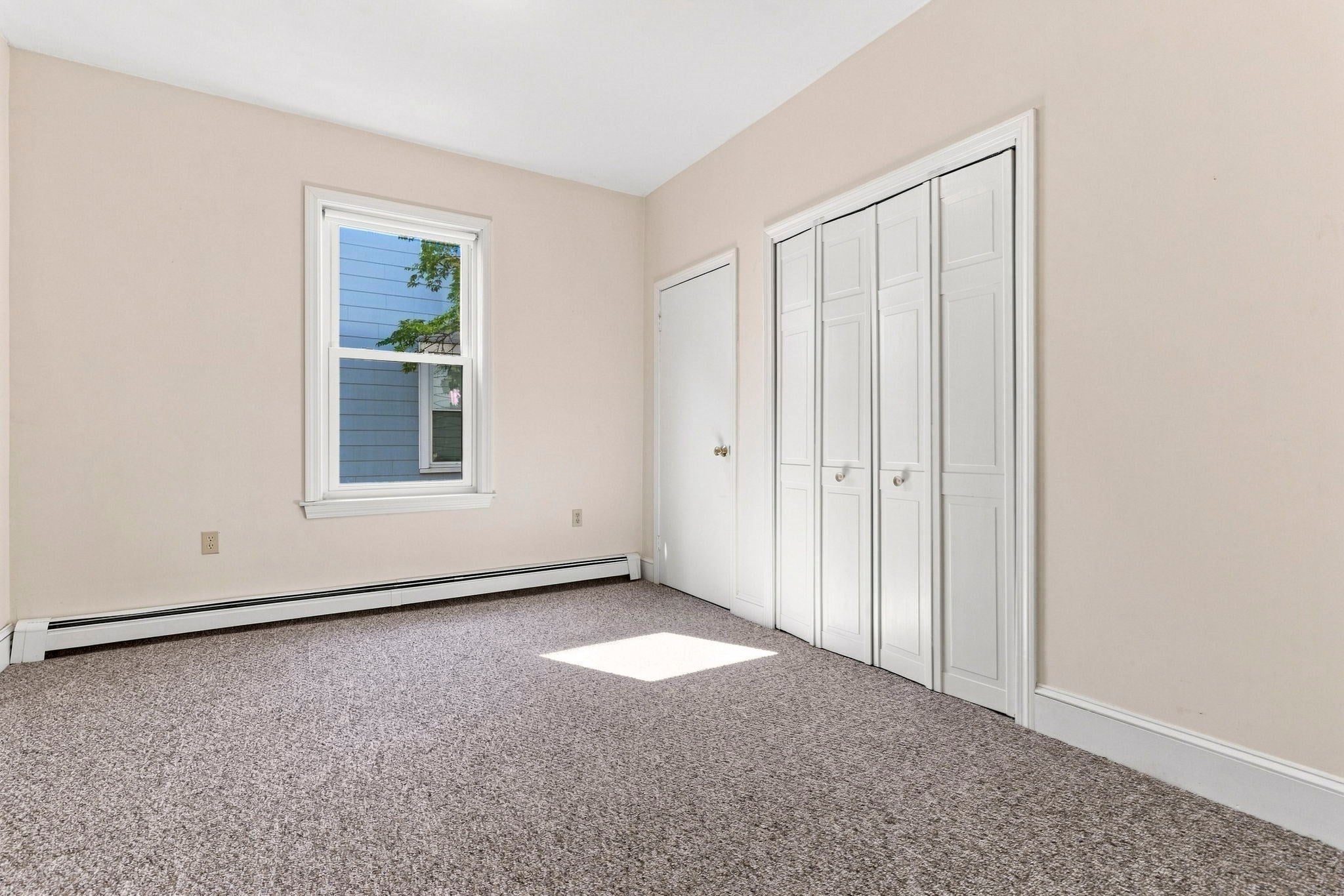 16 Usher Rd, Medford, MA Photo #11