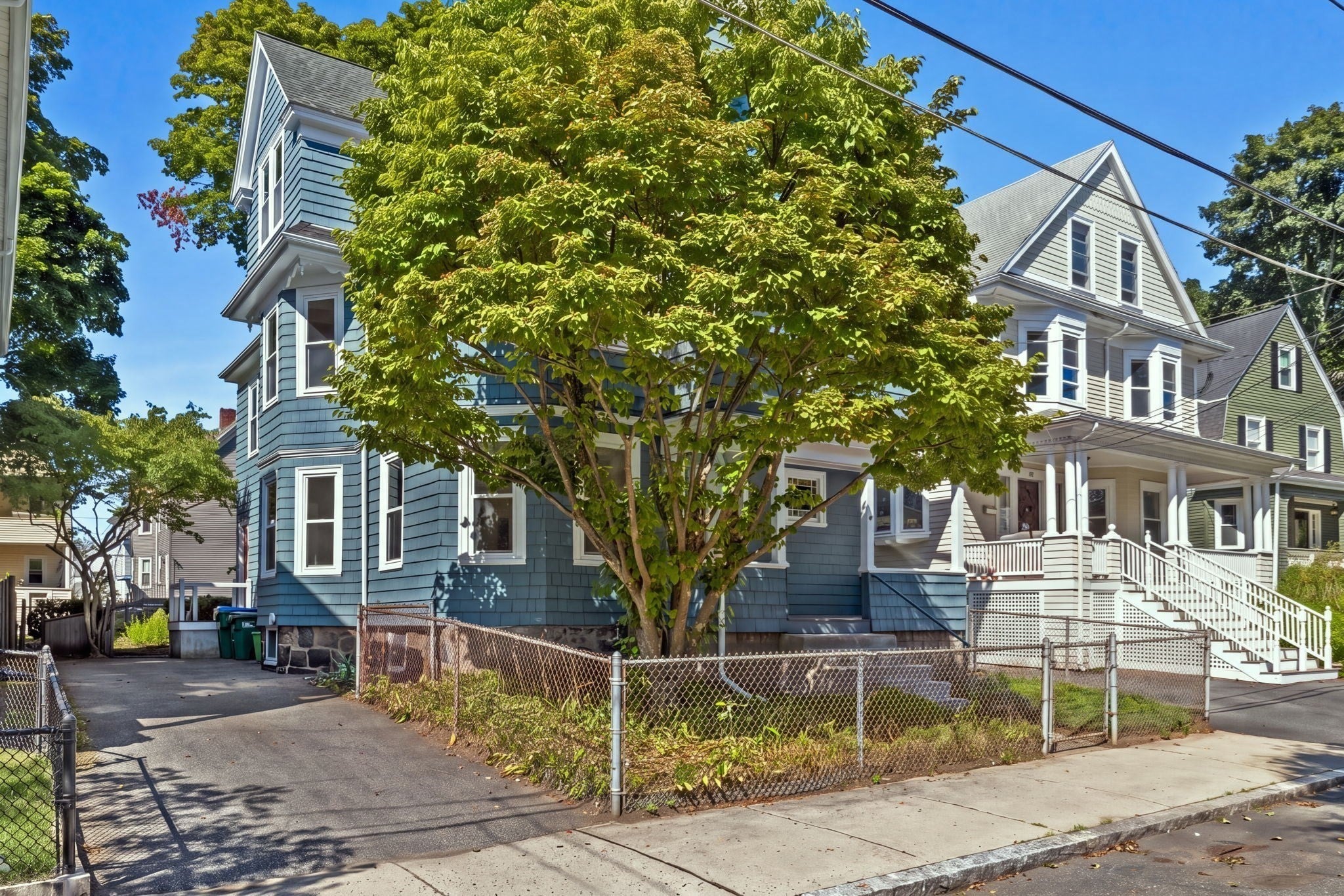 16 Usher Rd, Medford, MA Photo #28