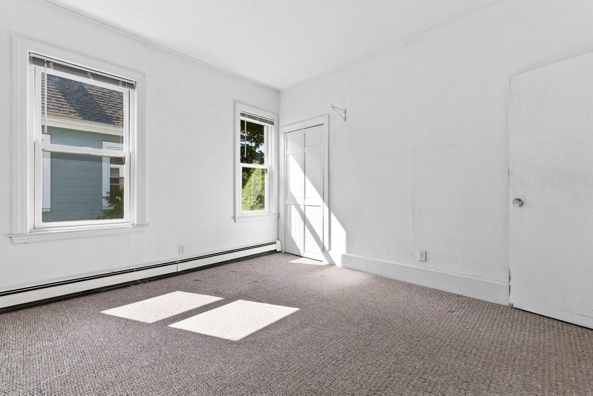 16 Usher Rd, Medford, MA Photo #22