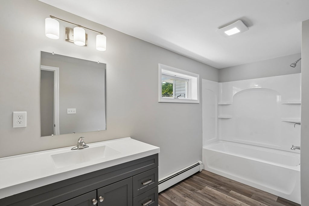 59 Hartford Ave E Ave, Uxbridge, MA, 59 Hartford Ave E Ave, Uxbridge, MA Photo #6