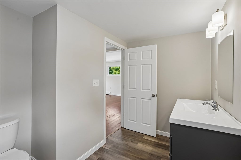 59 Hartford Ave E Ave, Uxbridge, MA, 59 Hartford Ave E Ave, Uxbridge, MA Photo #5