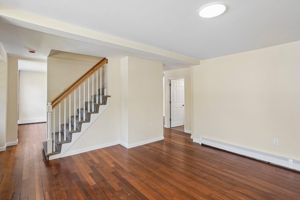 59 Hartford Ave E Ave, Uxbridge, MA, 59 Hartford Ave E Ave, Uxbridge, MA Photo #2