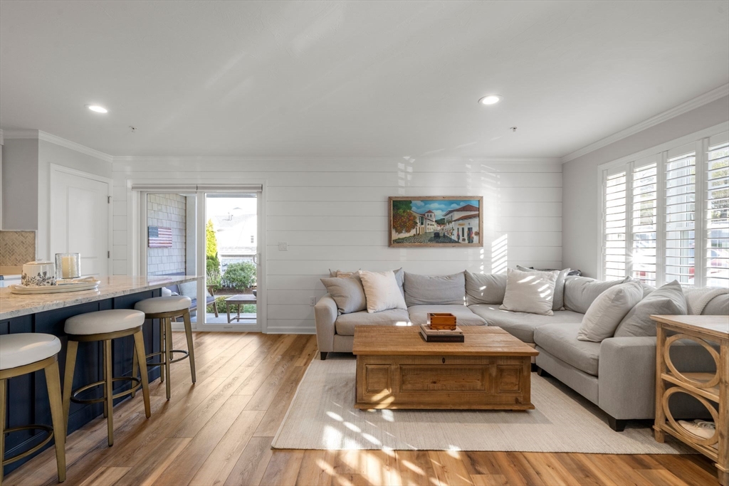 138 Elm St 5