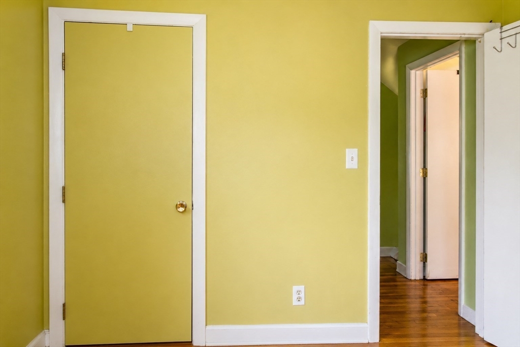 18 Ralston Rd, Boston, MA Photo #16