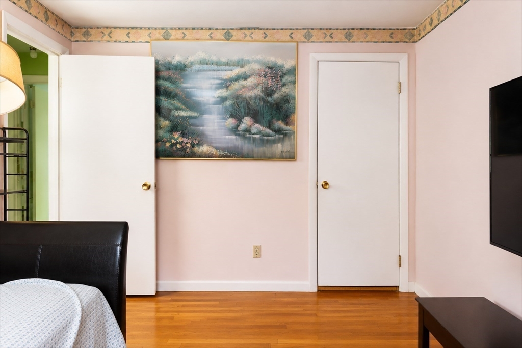 18 Ralston Rd, Boston, MA Photo #13