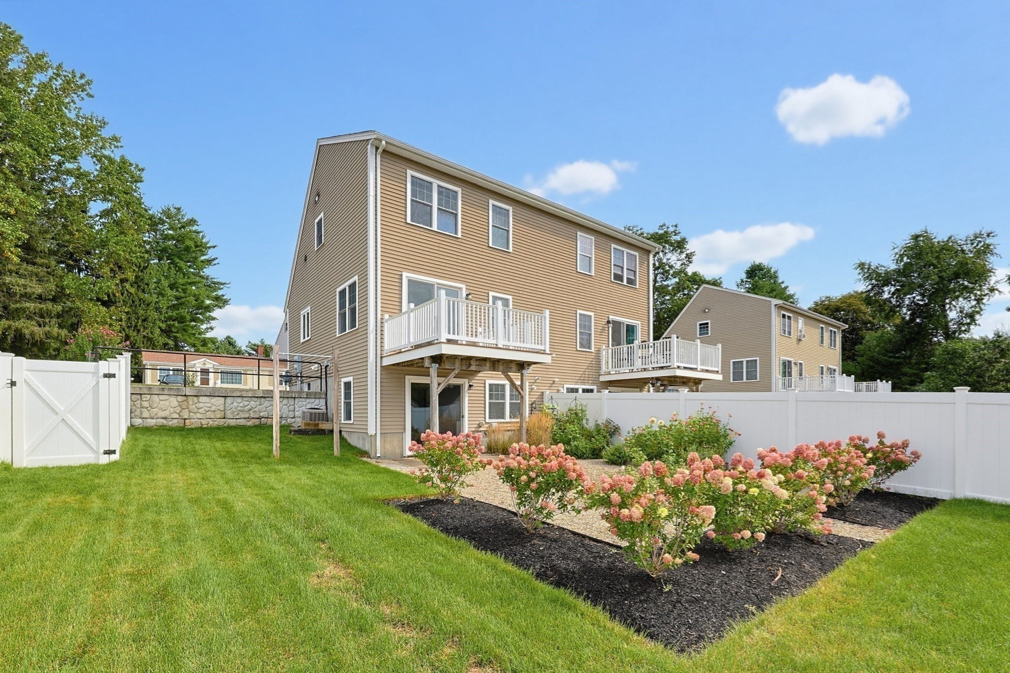 1449 Main St #4, Hanson, MA, 1449 Main St #4, Hanson, MA Photo #1