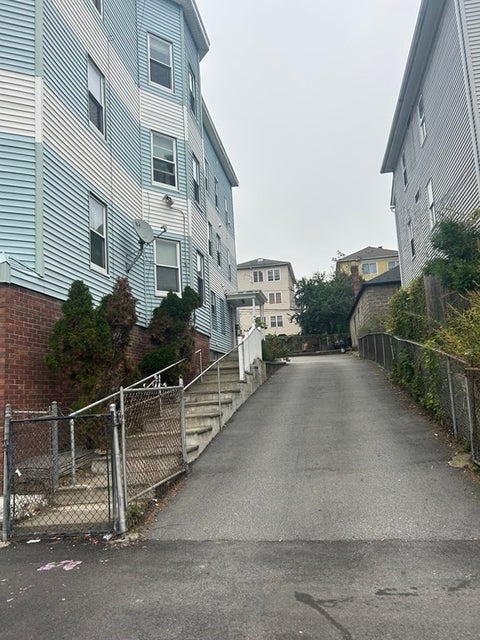 Photo of 91 Ward St #3, Worcester, MA 01610 (MLS # 73580017)