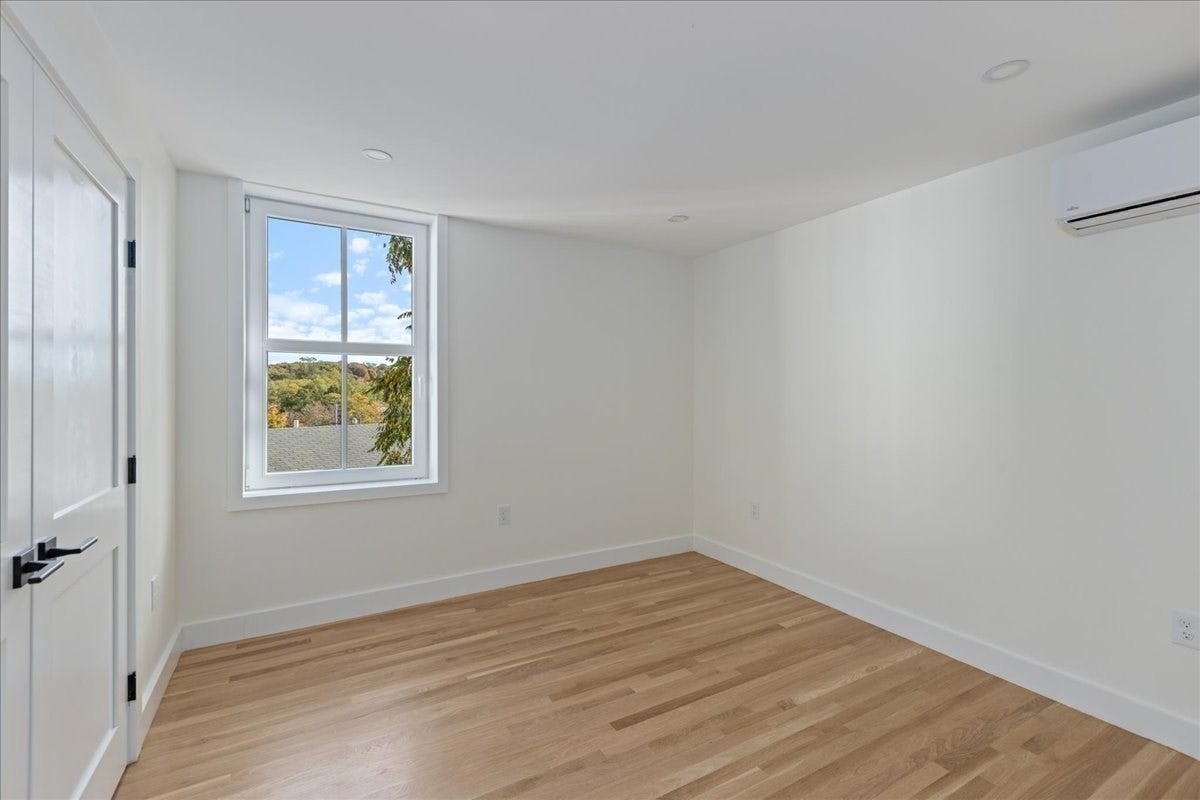4 Feeley Terrace #4, Amesbury, MA, 4 Feeley Terrace #4, Amesbury, MA Photo #19