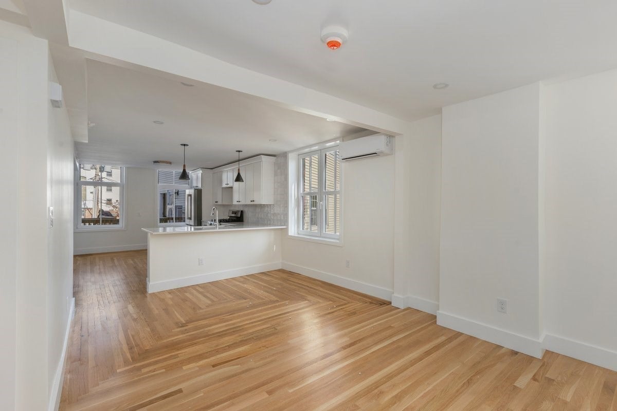 4 Feeley Terrace #4, Amesbury, MA, 4 Feeley Terrace #4, Amesbury, MA Photo #7
