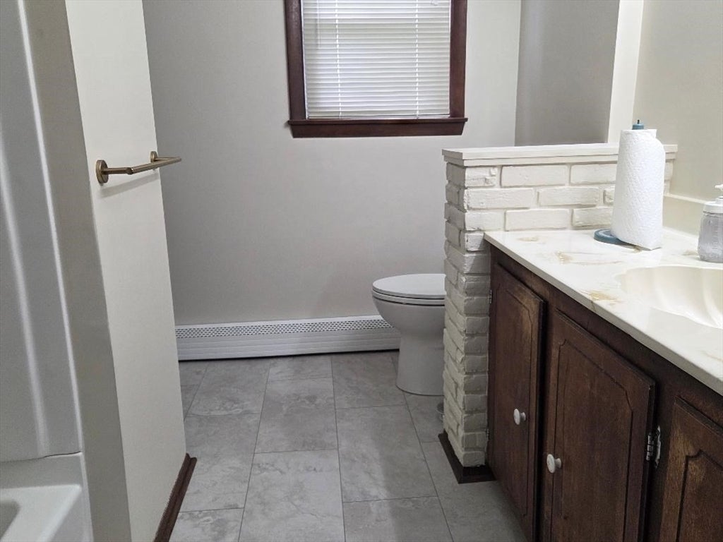 64 Woolley Ave, Somerset, MA, 64 Woolley Ave, Somerset, MA Photo #6