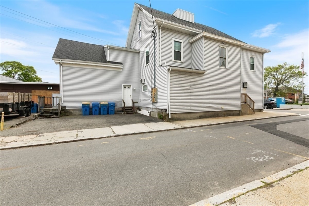 193-195 Winthrop St, Winthrop, MA Photo #32
