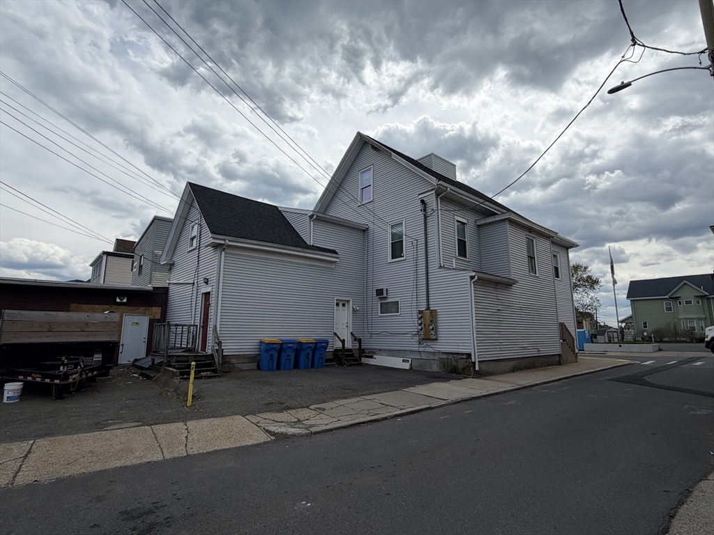 193-195 Winthrop St