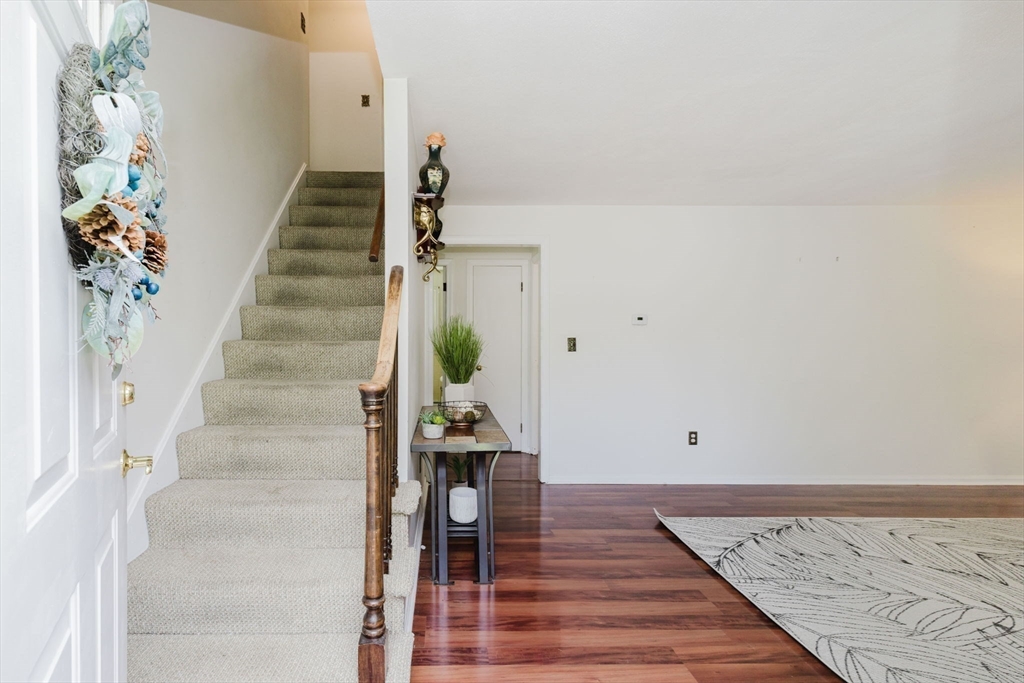 88 Sandalwood Dr