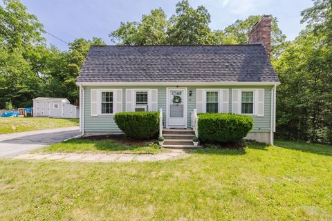 88 Sandalwood Dr Attleboro MA 02703