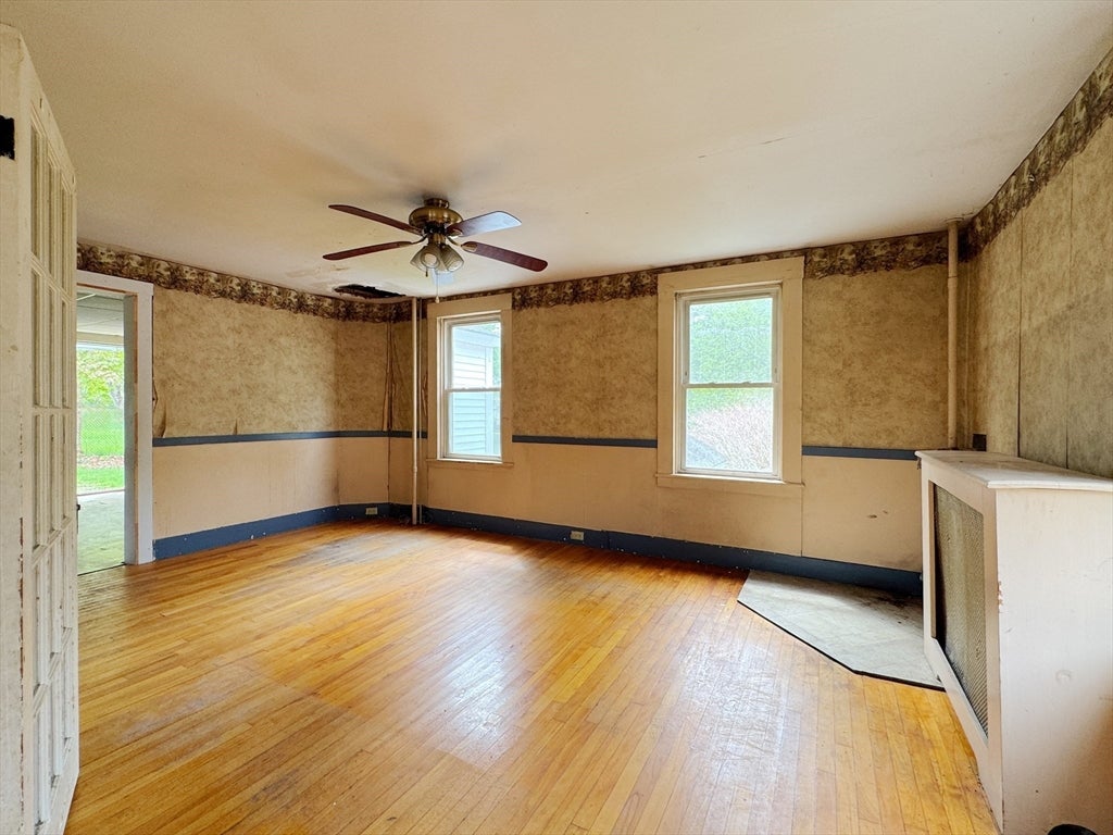 58 Emerald St, Winchendon, MA Photo #19