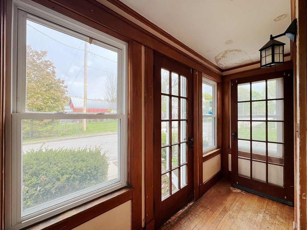 58 Emerald St, Winchendon, MA Photo #12