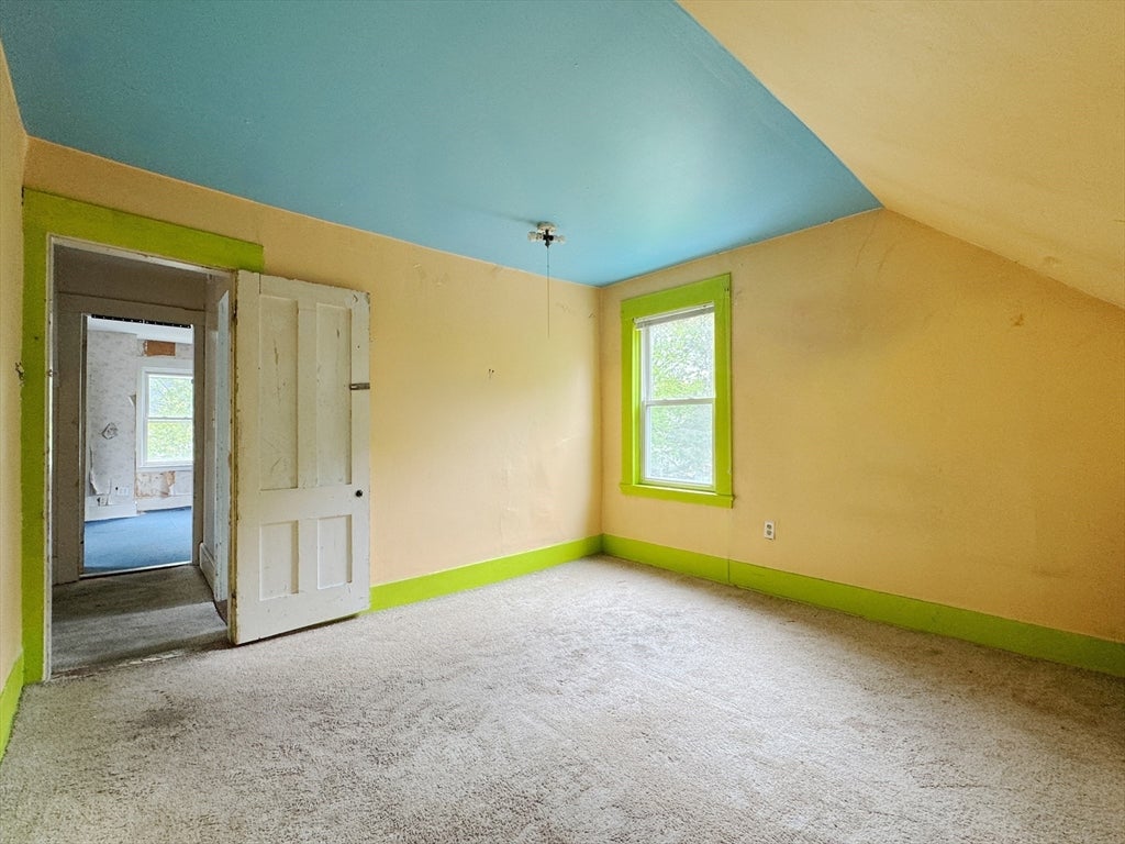 58 Emerald St, Winchendon, MA Photo #25