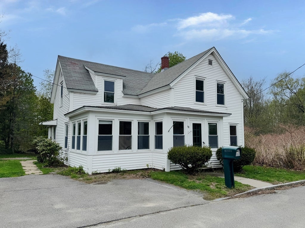 58 Emerald St, Winchendon, MA Photo #3