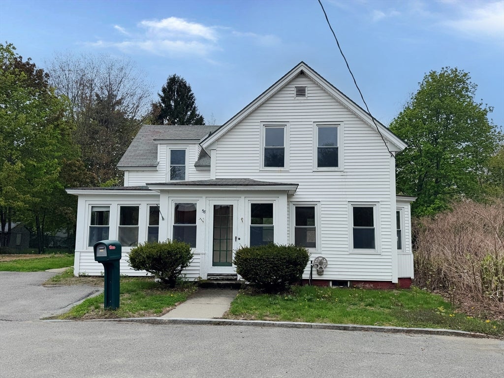 Photo of 58 Emerald St, Winchendon, MA