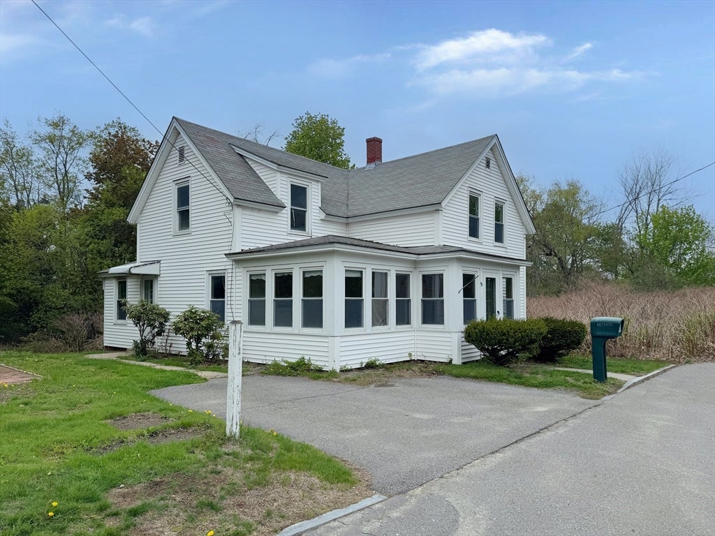 58 Emerald St, Winchendon, MA Photo #2