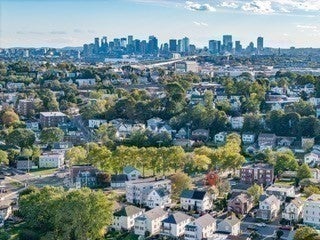 21 Annese Rd, Chelsea, MA Photo #40
