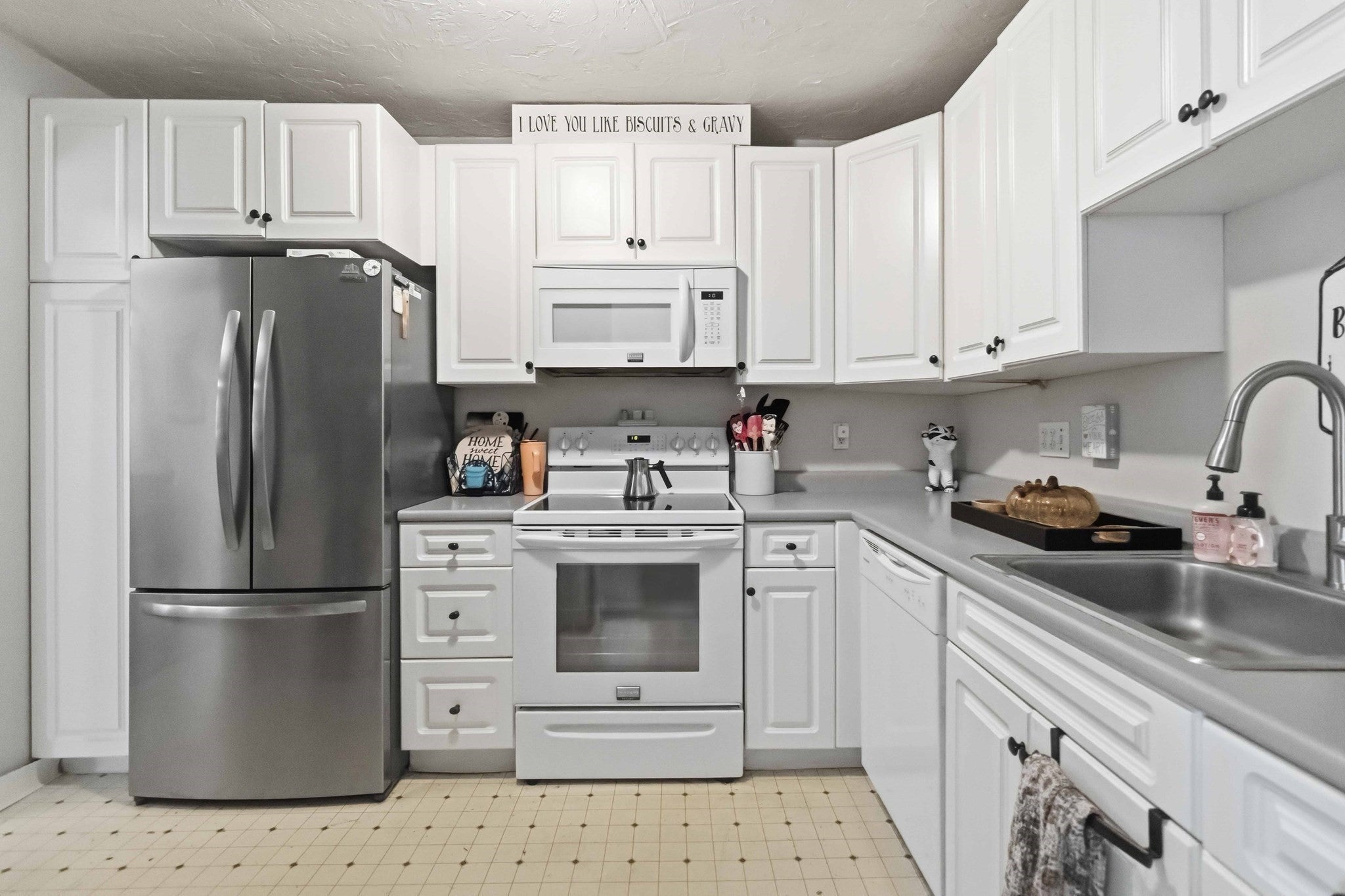 210 Fellsview Terrace #214, Stoneham, MA, 210 Fellsview Terrace #214, Stoneham, MA Photo #10