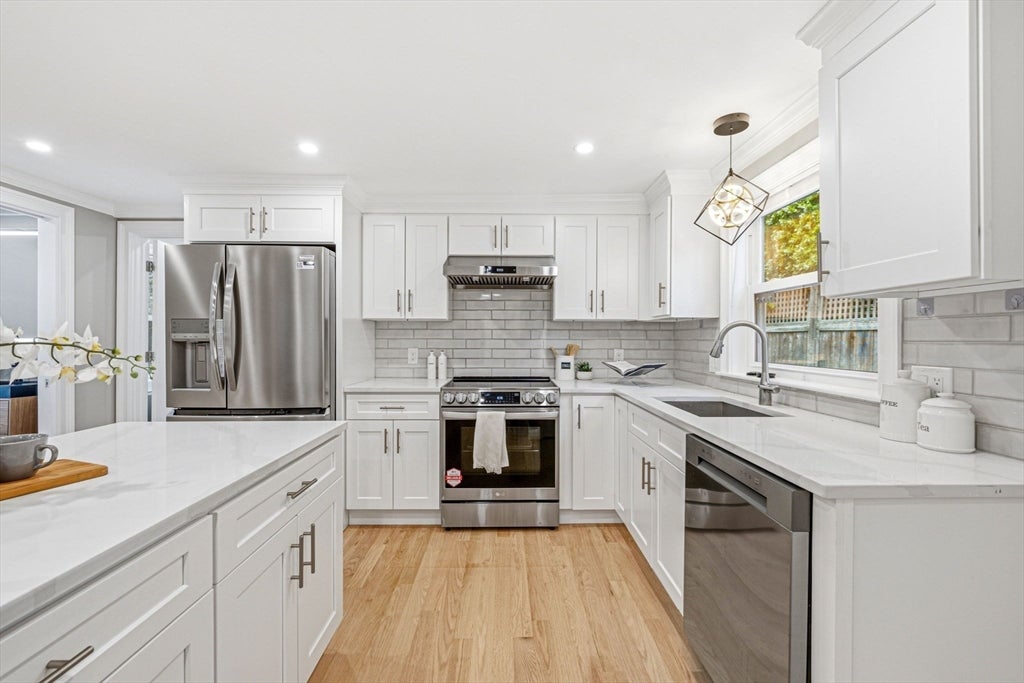 63 Russell Rd, Wellesley, MA, 63 Russell Rd, Wellesley, MA Photo #7