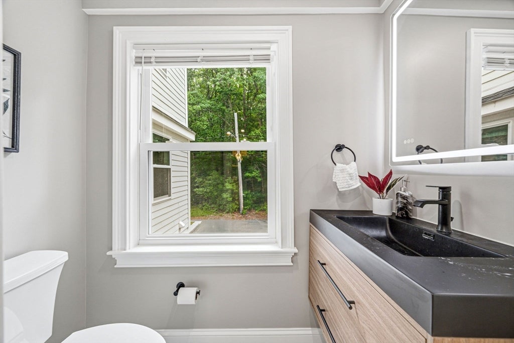 63 Russell Rd, Wellesley, MA, 63 Russell Rd, Wellesley, MA Photo #13
