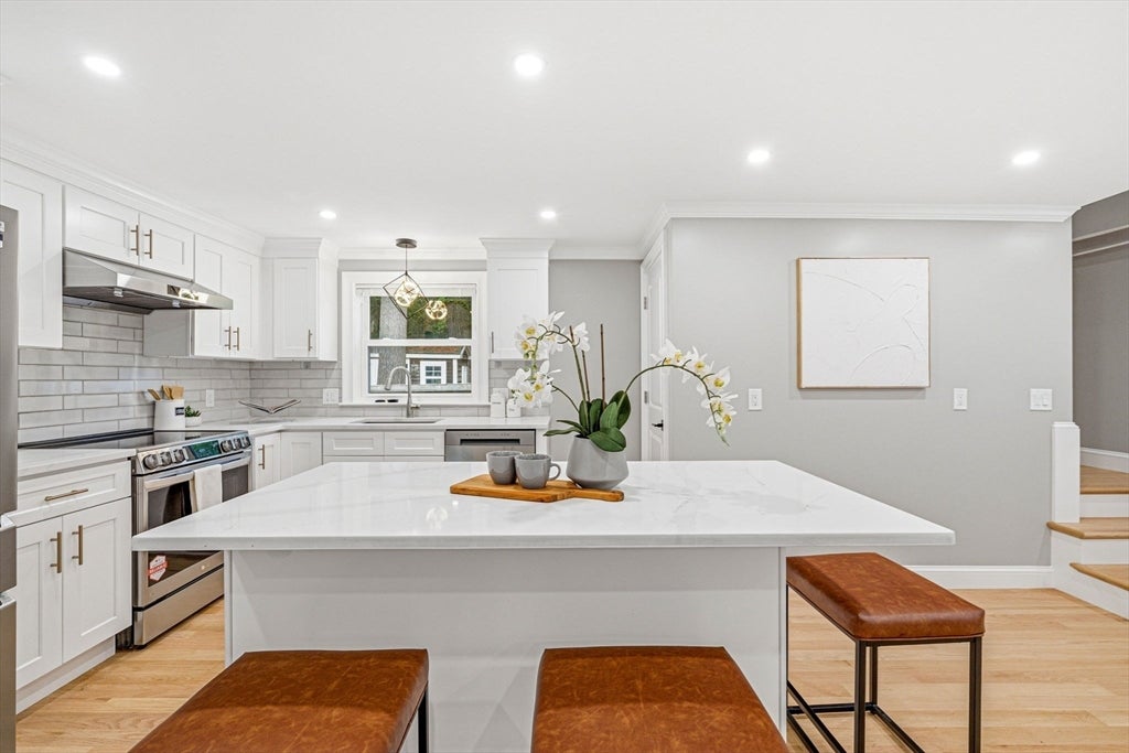 63 Russell Rd, Wellesley, MA, 63 Russell Rd, Wellesley, MA Photo #11