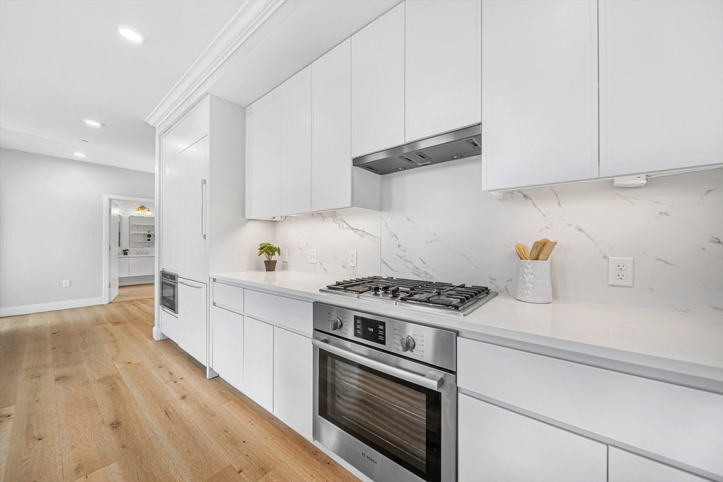 191 Washington St 318