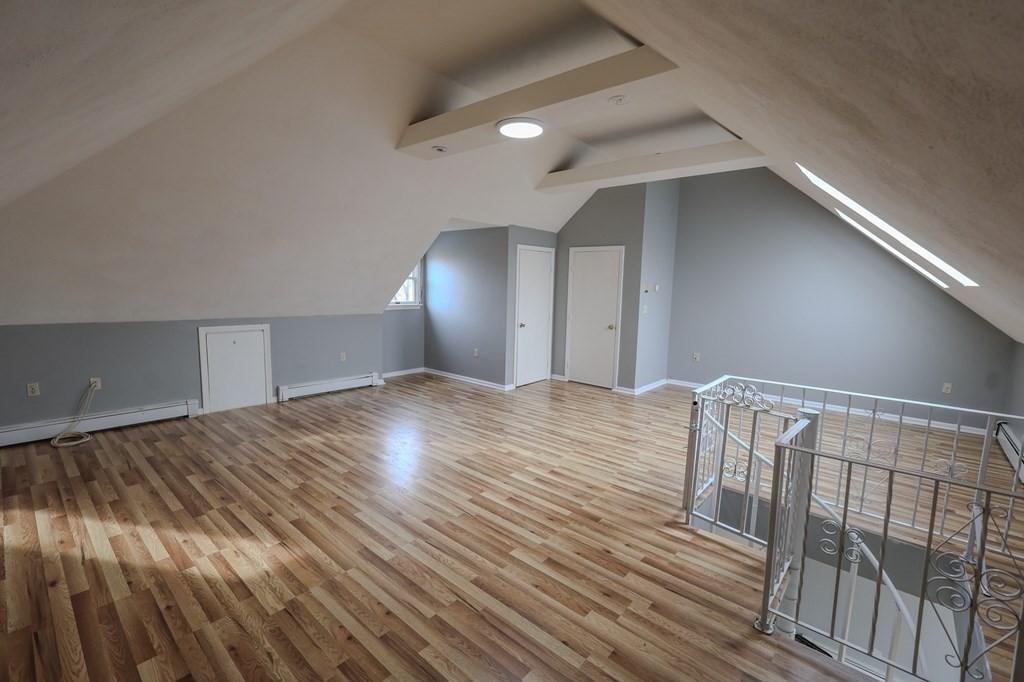 19 Hiawatha Road 3
