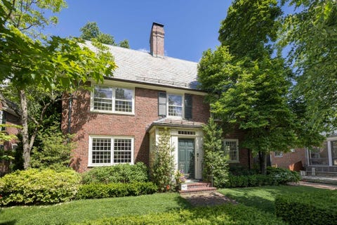 Photo of 19 Gray Gardens East GDNS, Cambridge, MA 02138 (MLS # 73545650)