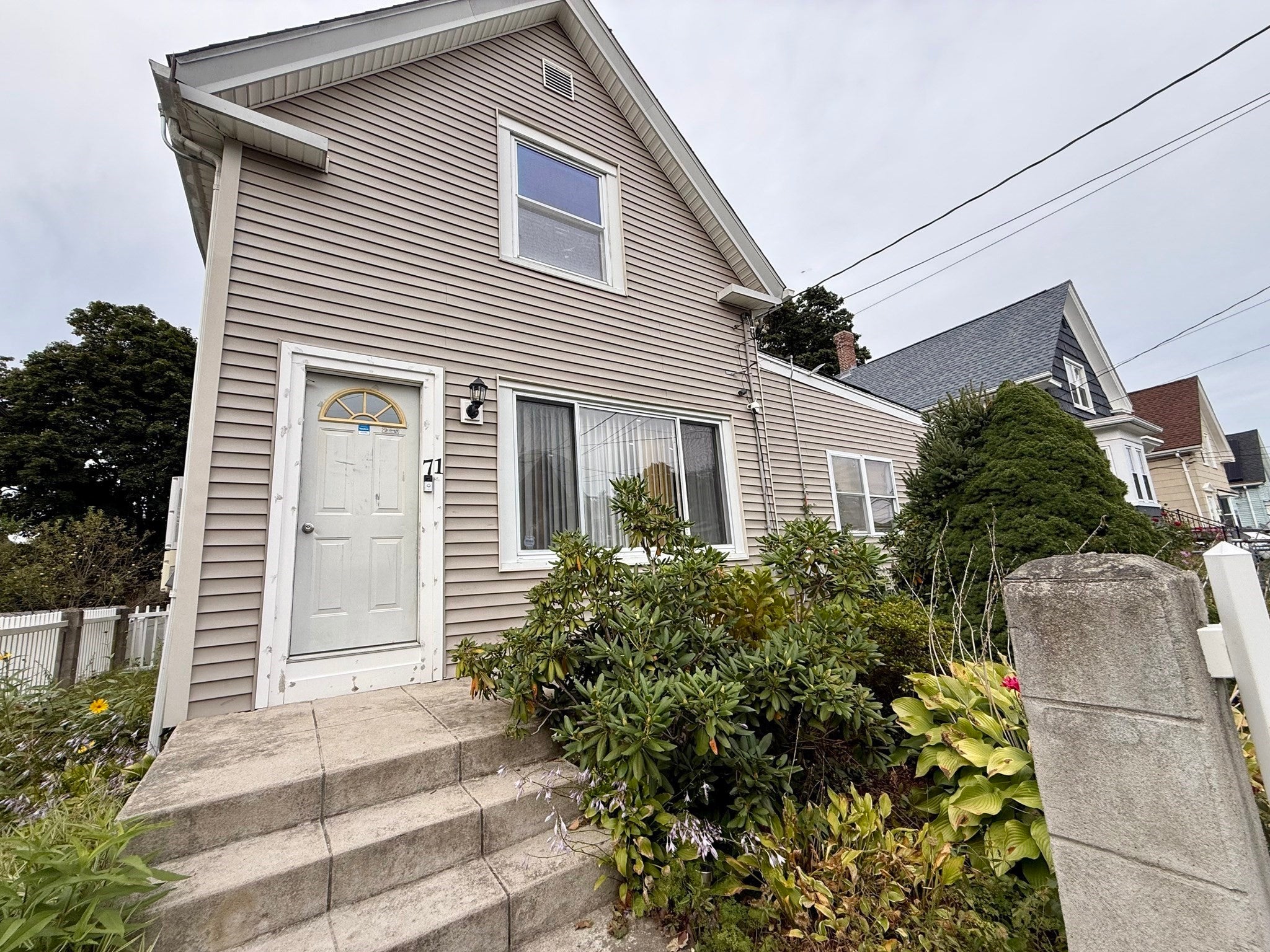 71 Myrtle St, Brockton, MA, 71 Myrtle St, Brockton, MA Photo #2