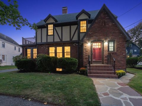 14 Edgehill Road Arlington MA 02474