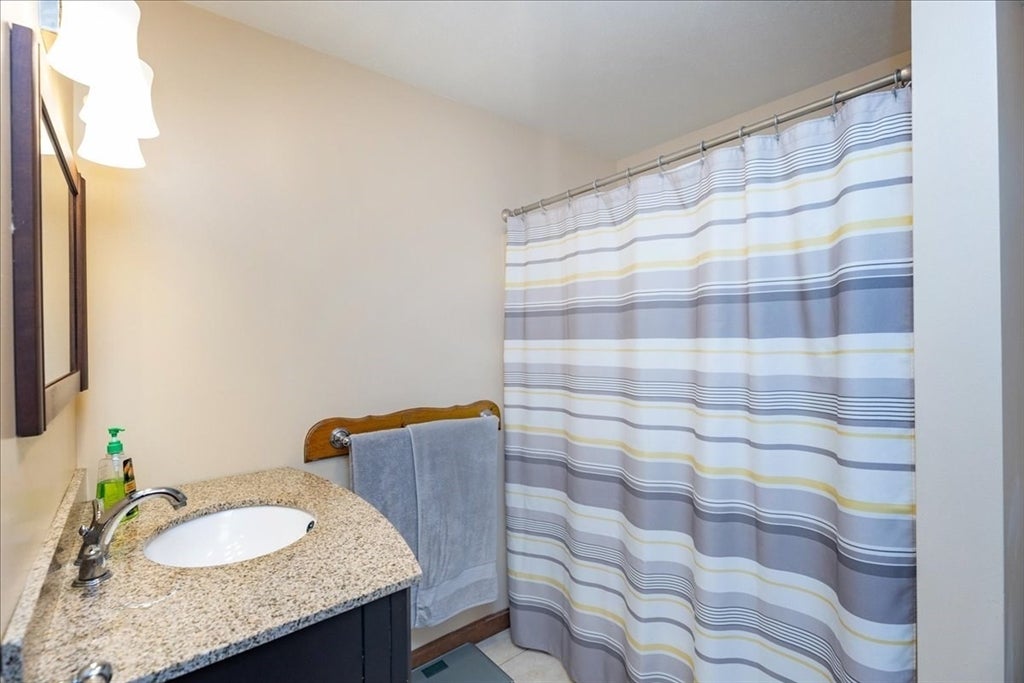 36 Thomas Ave, Haverhill, MA, 36 Thomas Ave, Haverhill, MA Photo #15
