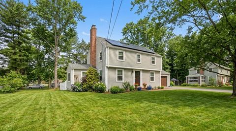 Photo of 68 Hazardville Rd, Longmeadow, MA 01106 (MLS # 73490320)