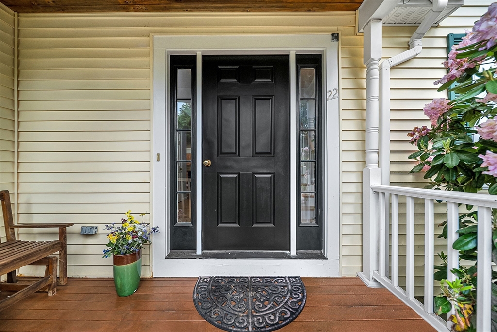22 Hillcrest Dr