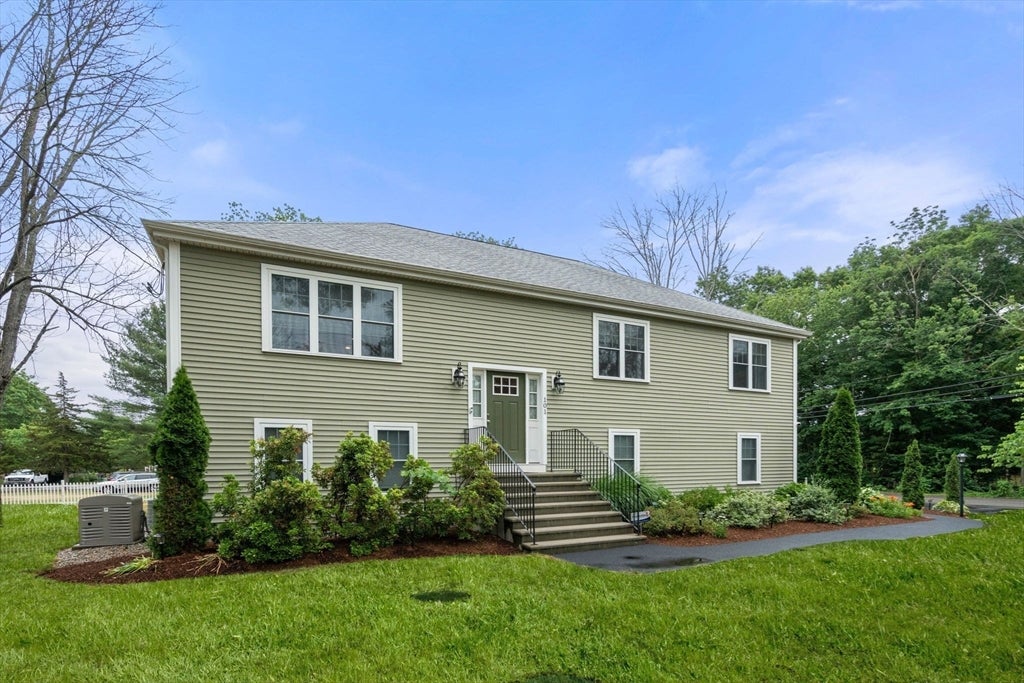 101 Prospect Hill St
