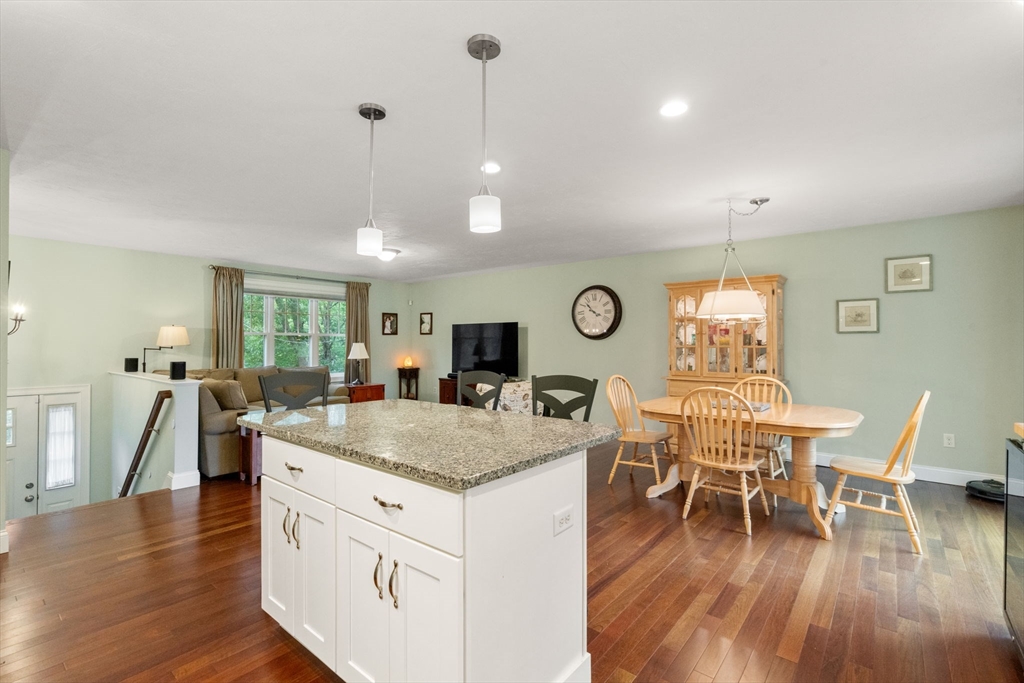 101 Prospect Hill St
