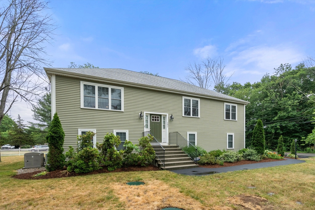 101 Prospect Hill St